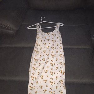 A forever 21 yellow and white flowered dress